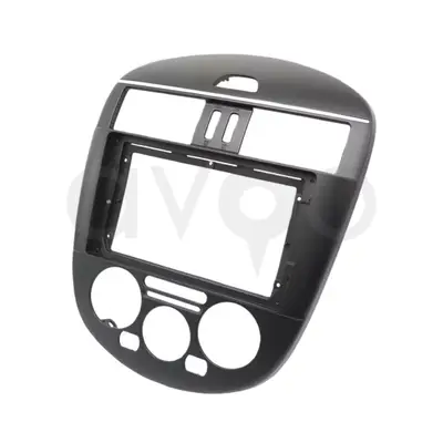 Nissan Pulsar Manuel 9 İnç 2016-2017 Multimedya Çerçevesi
