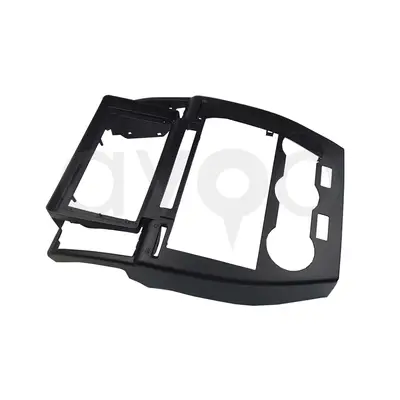 Land Rover Freelander 9 İnç 2007-2013 Multimedya Çerçevesi