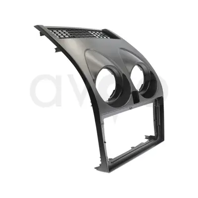Nissan Qashqai 9 İnç 2007-2013 Multimedya Çerçevesi