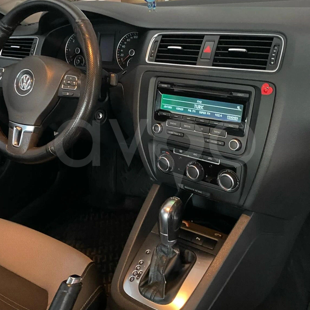 Volkswagen Jetta Android Multimedya Sistemi (2011-2017)