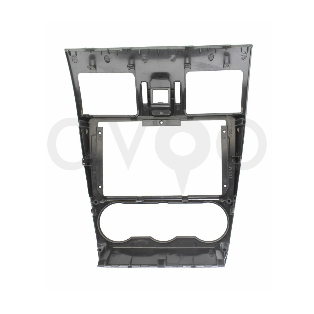 Subaru Forester 9 İnç 2013-2015 Multimedya Çerçevesi