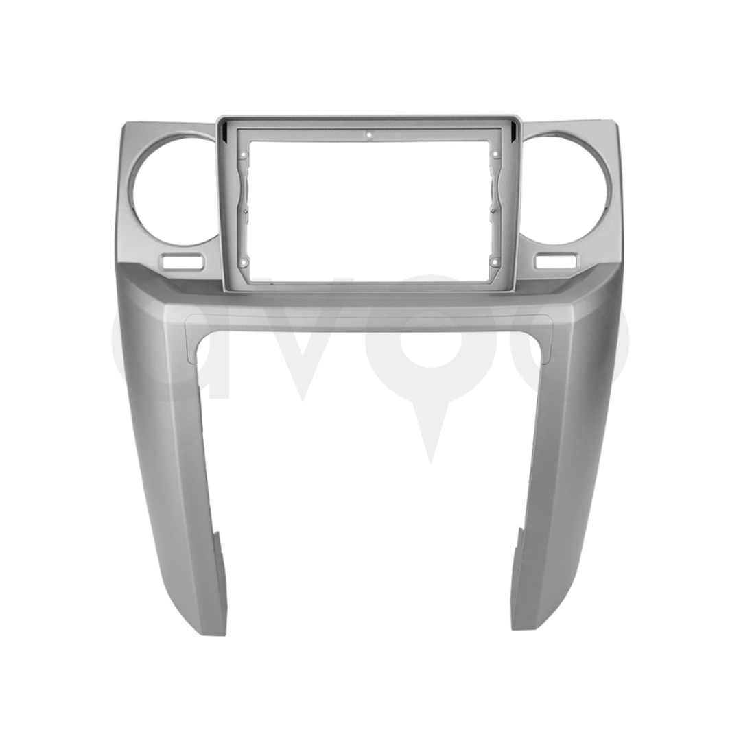 Land Rover Discovery 9 İnç 2005-2009 Multimedya Çerçevesi
